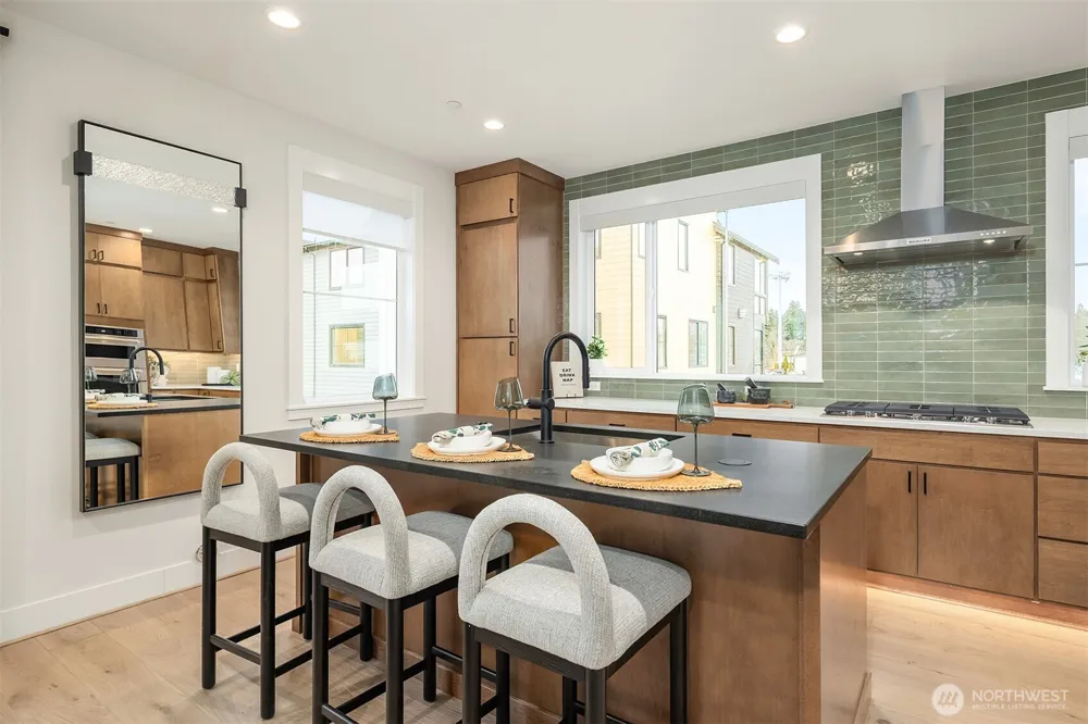 13371 NE 175th Place #30 Woodinville, WA 98072