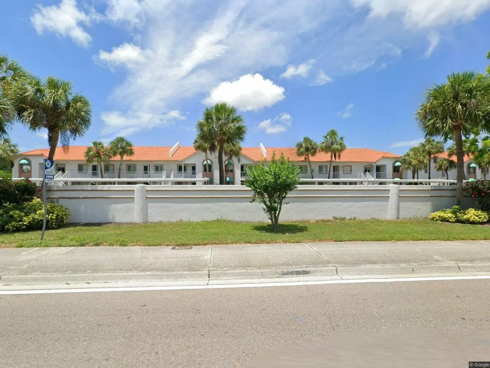 4268 MADEIRA COURT #3324 Sarasota, FL 34233