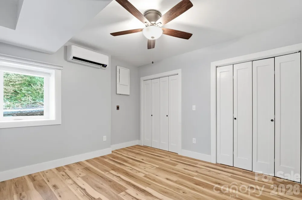 77 Trotter Place Asheville, NC 28806