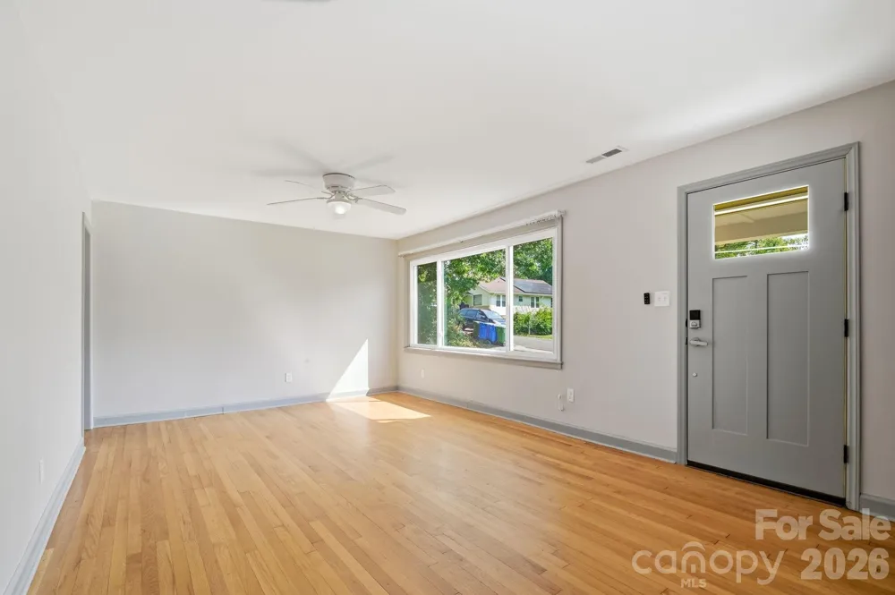 77 Trotter Place Asheville, NC 28806