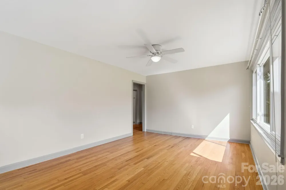 77 Trotter Place Asheville, NC 28806