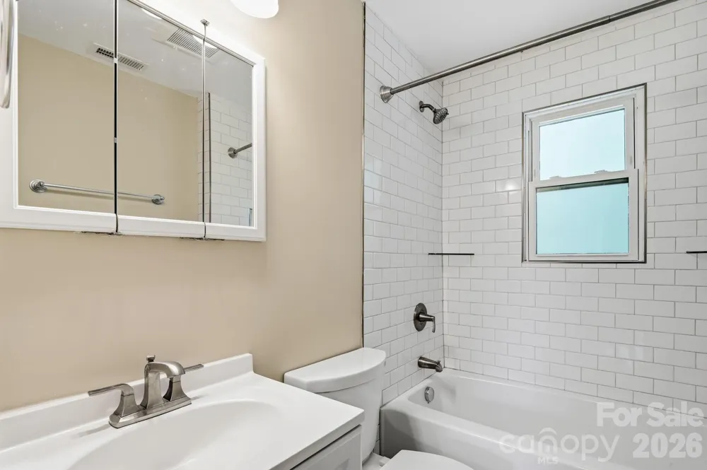 77 Trotter Place Asheville, NC 28806