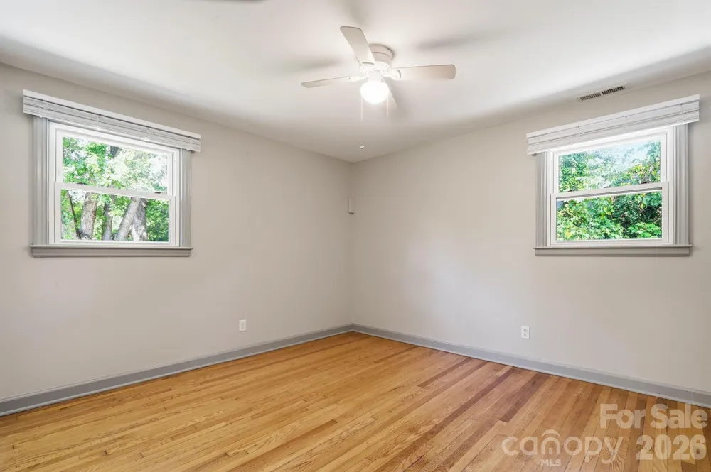 77 Trotter Place Asheville, NC 28806