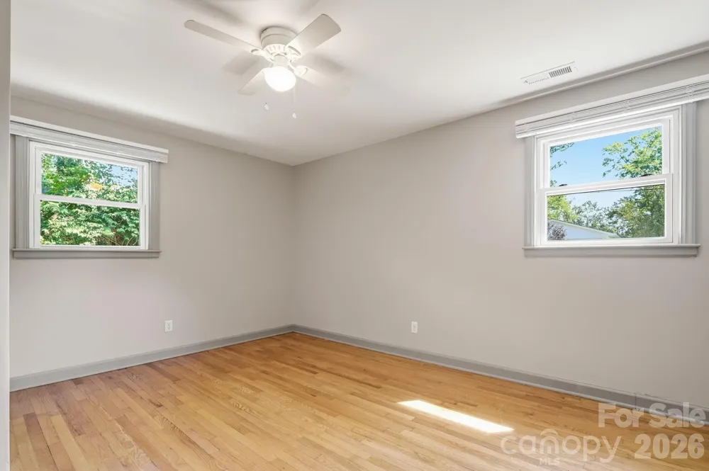 77 Trotter Place Asheville, NC 28806