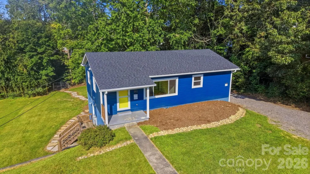 77 Trotter Place Asheville, NC 28806