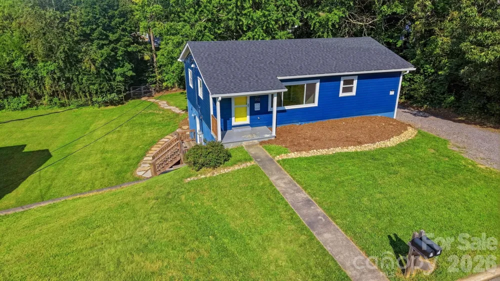 77 Trotter Place Asheville, NC 28806
