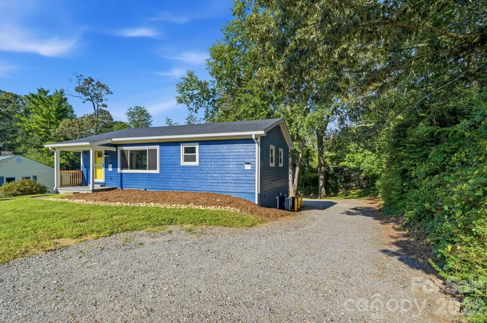 77 Trotter Place Asheville, NC 28806