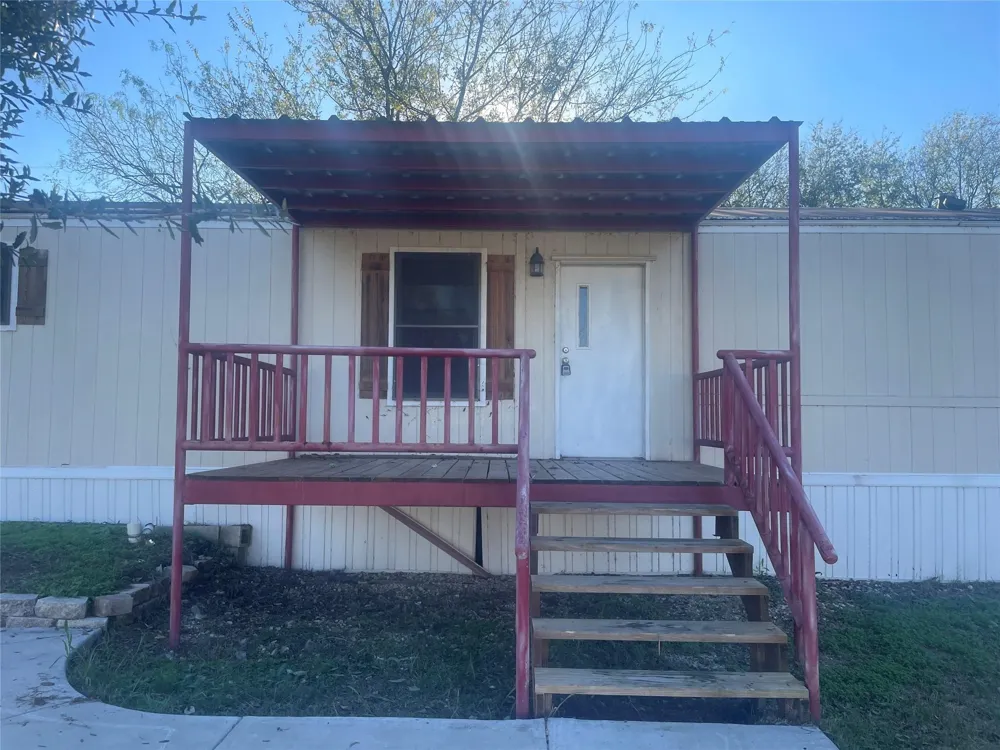3716 Brook Valley Street Granbury, TX 76048