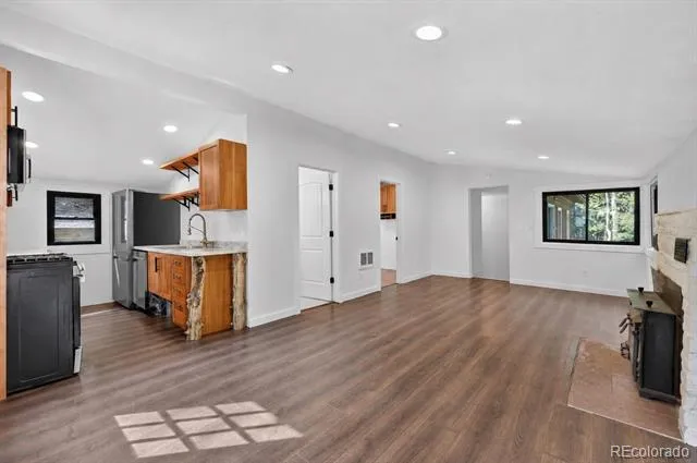 647 Old Little Bear Creek Road Idaho Springs, CO 80452