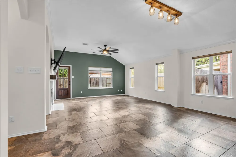 3527 Azalea Sands Drive Spring, TX 77386