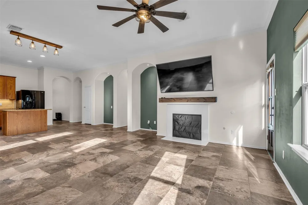 3527 Azalea Sands Drive Spring, TX 77386