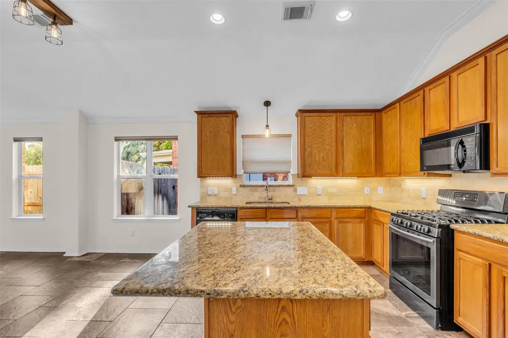 3527 Azalea Sands Drive Spring, TX 77386