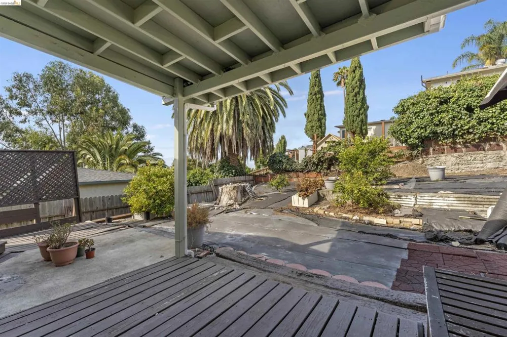 14785 Van Ave San Lorenzo, CA 94578