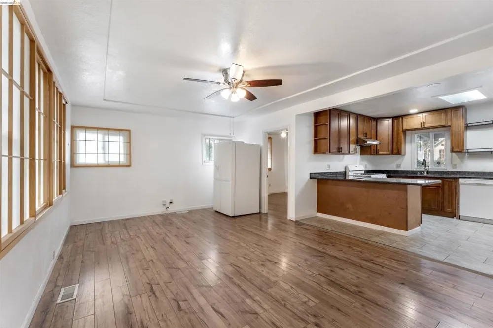 14785 Van Ave San Lorenzo, CA 94578