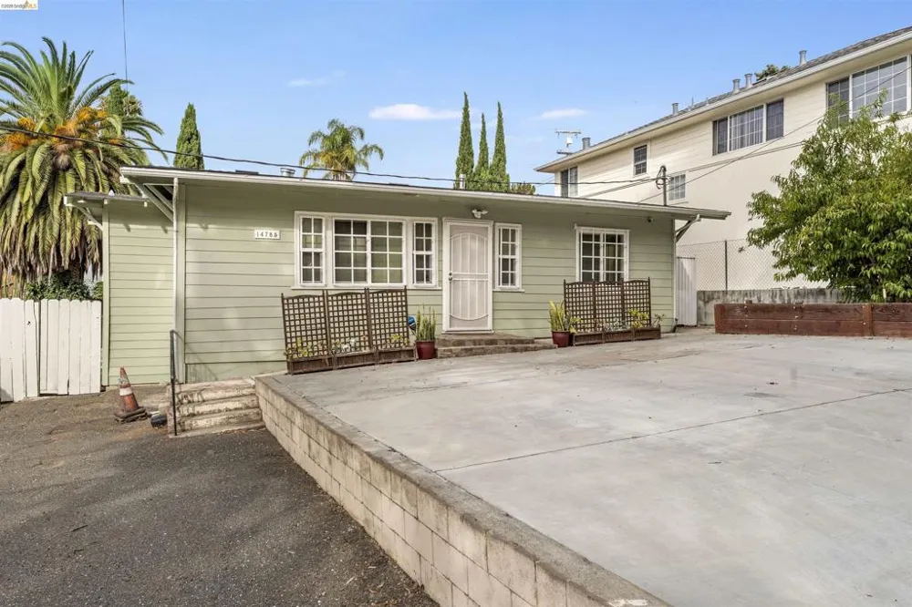 14785 Van Ave San Lorenzo, CA 94578