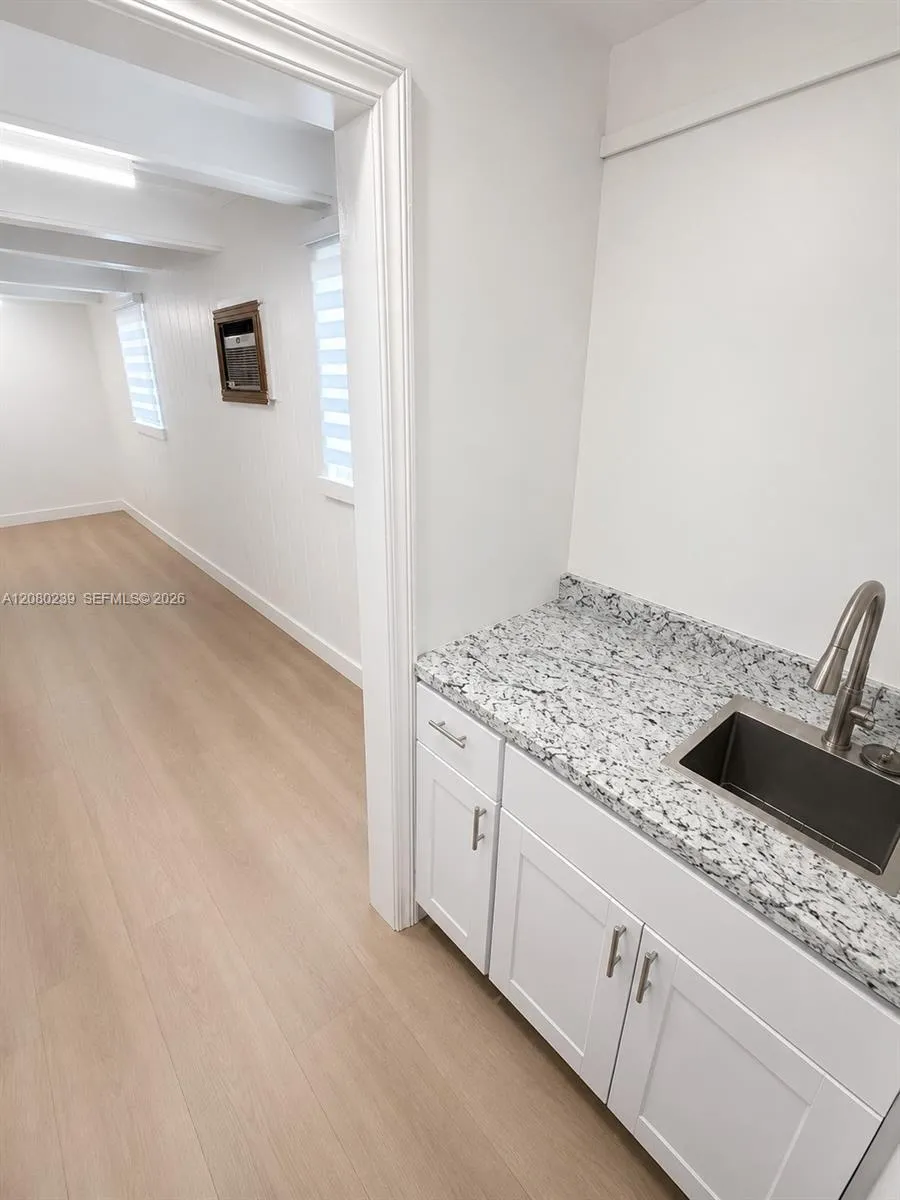 6885 NW 14th Ct Plantation, FL 33313