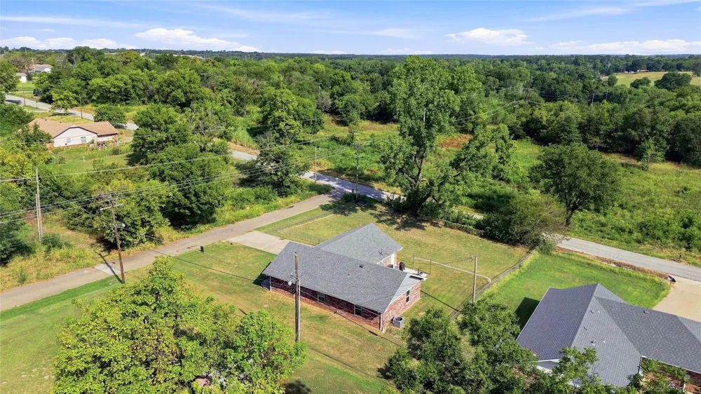 211 Cedar Street Bristow, OK 74010
