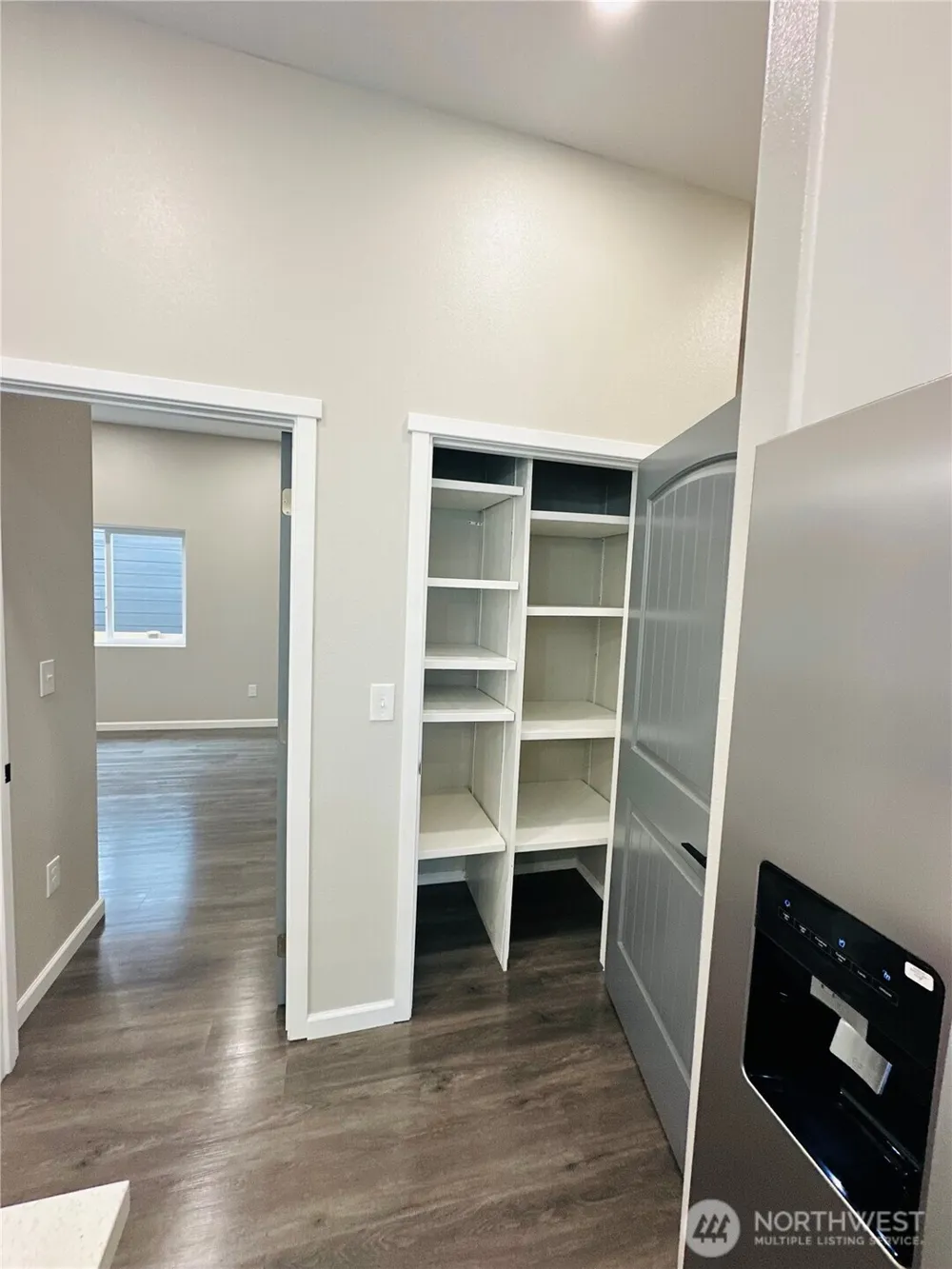 2013 Harding Road Aberdeen, WA 98520