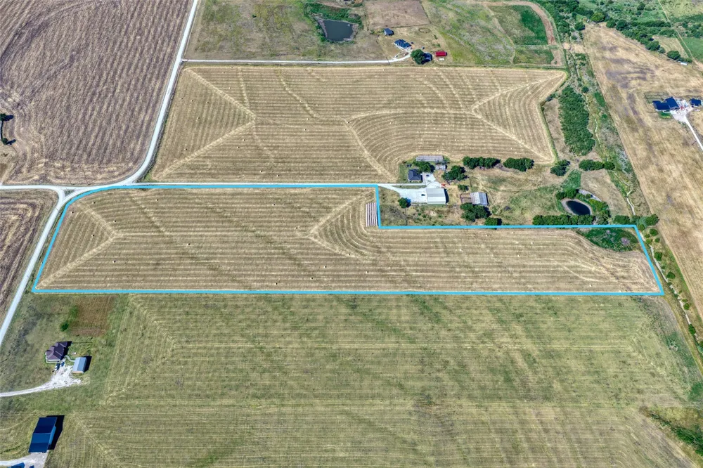 HCR 2341 Abbott, TX 76621