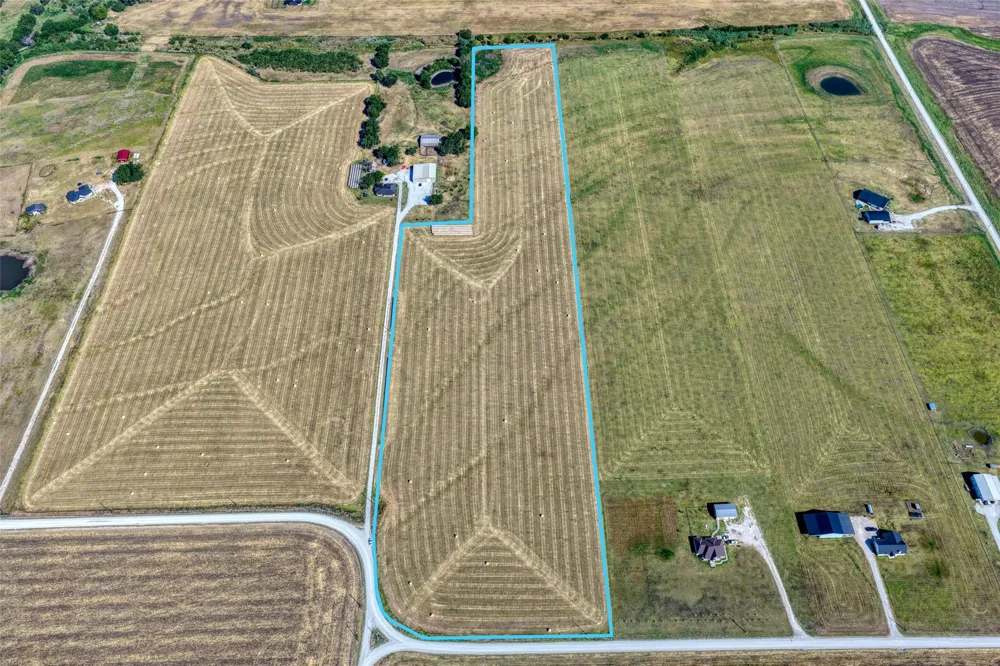 HCR 2341 Abbott, TX 76621