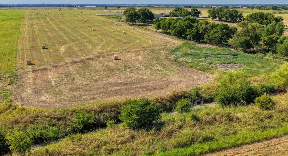 HCR 2341 Abbott, TX 76621