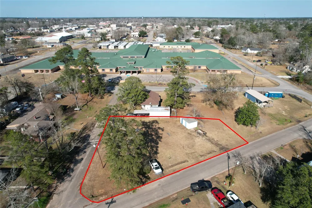 303 Southline Street Cleveland, TX 77327