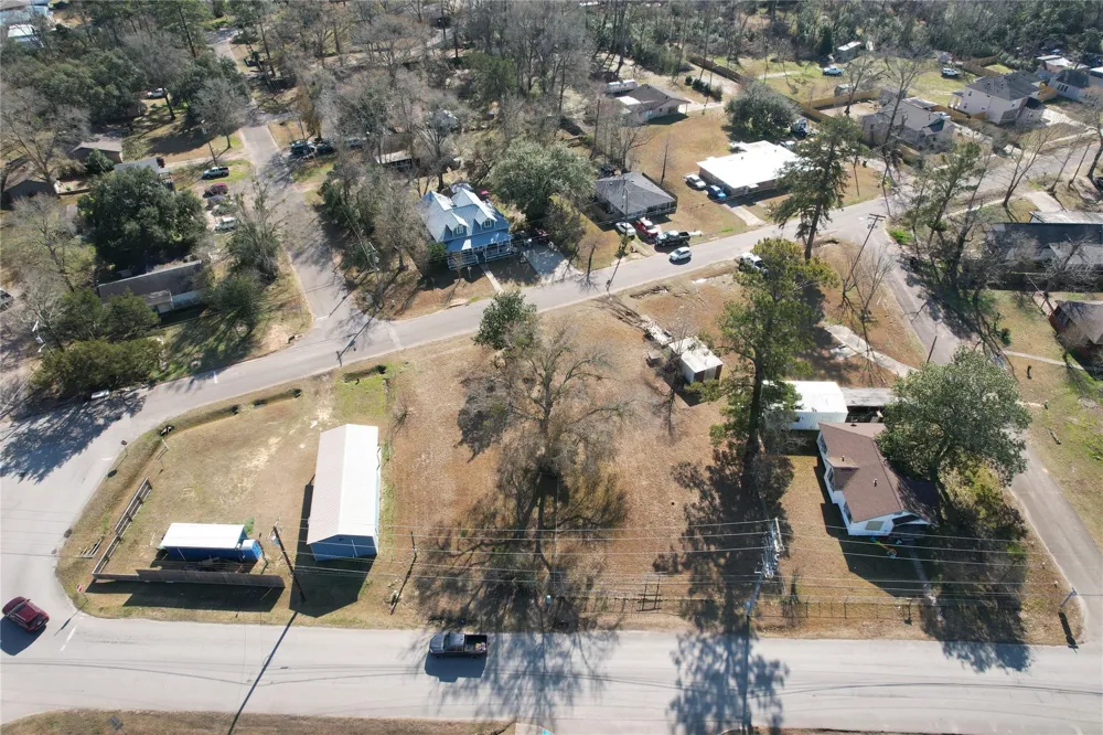 303 Southline Street Cleveland, TX 77327