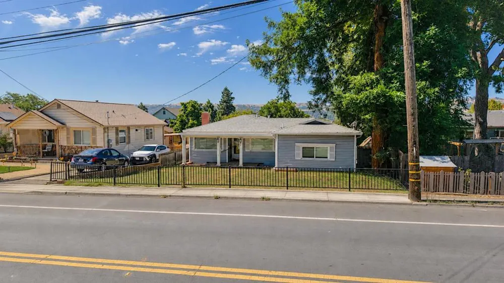324 Military Benicia, CA 94510