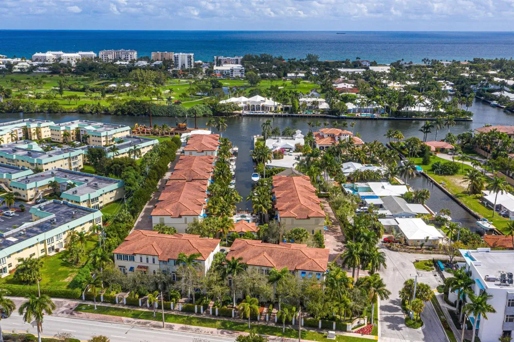 3281 Estancia Lane Boynton Beach, FL 33435