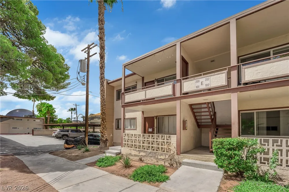 350 Desert Inn Road #E201 Las Vegas, NV 89109