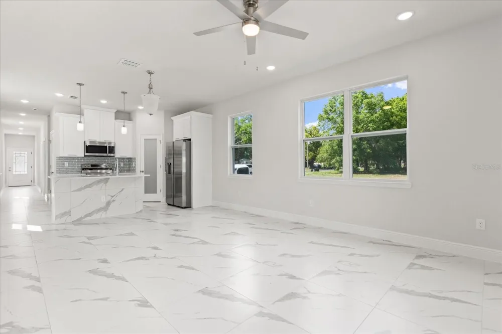 691 LINCOLN STREET Kissimmee, FL 34741