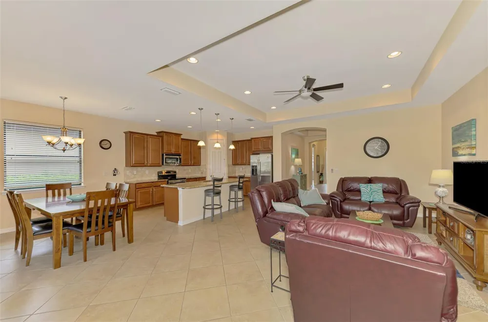 1050 BLUFFWOOD DRIVE Nokomis, FL 34275