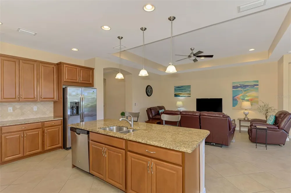 1050 BLUFFWOOD DRIVE Nokomis, FL 34275