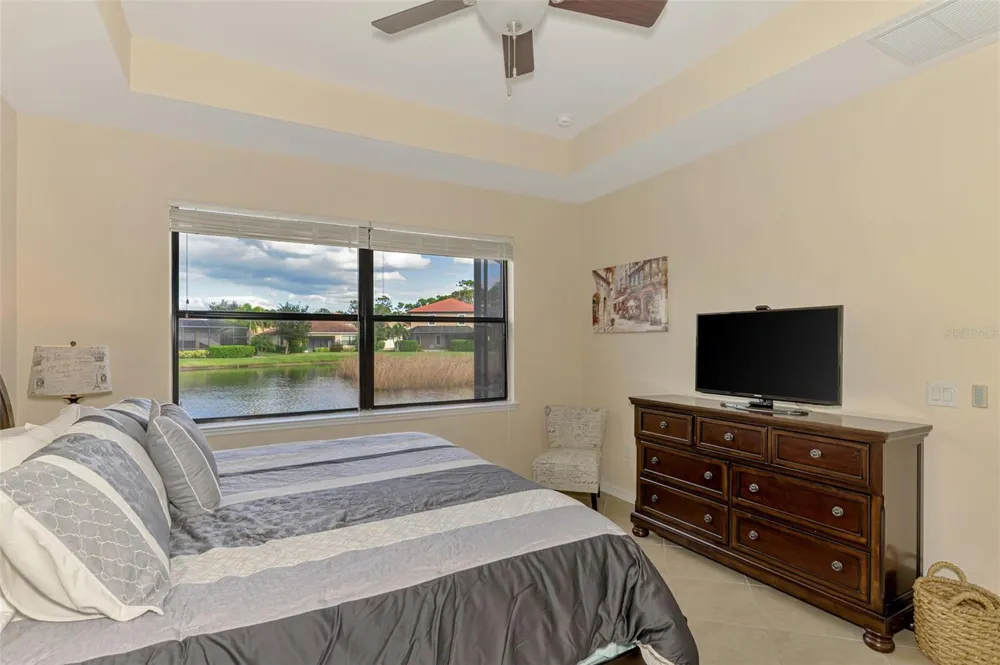 1050 BLUFFWOOD DRIVE Nokomis, FL 34275