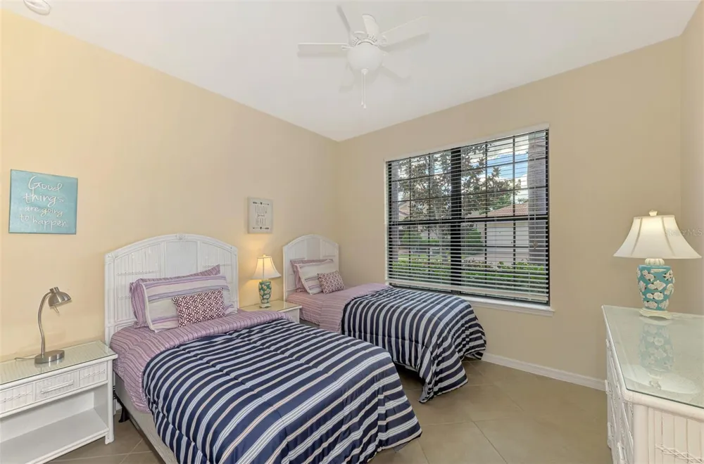 1050 BLUFFWOOD DRIVE Nokomis, FL 34275