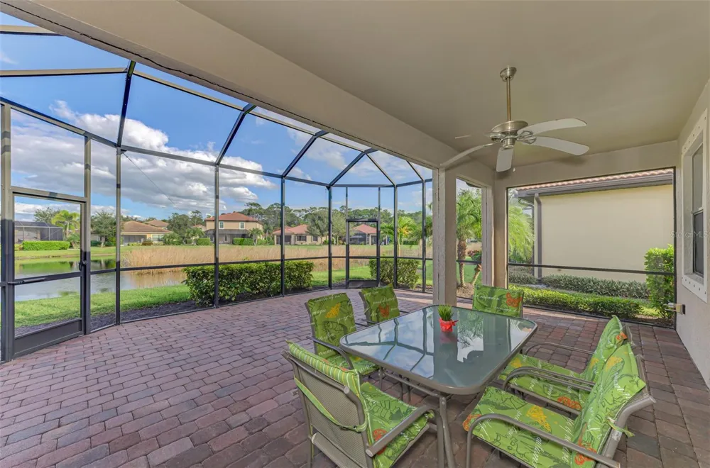 1050 BLUFFWOOD DRIVE Nokomis, FL 34275
