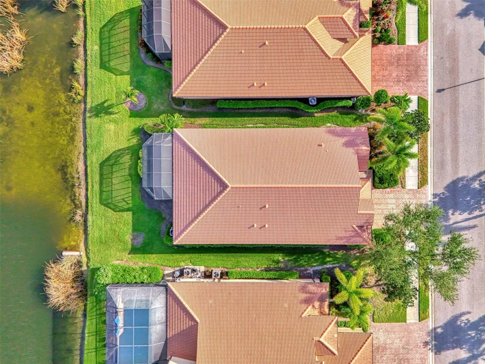 1050 BLUFFWOOD DRIVE Nokomis, FL 34275