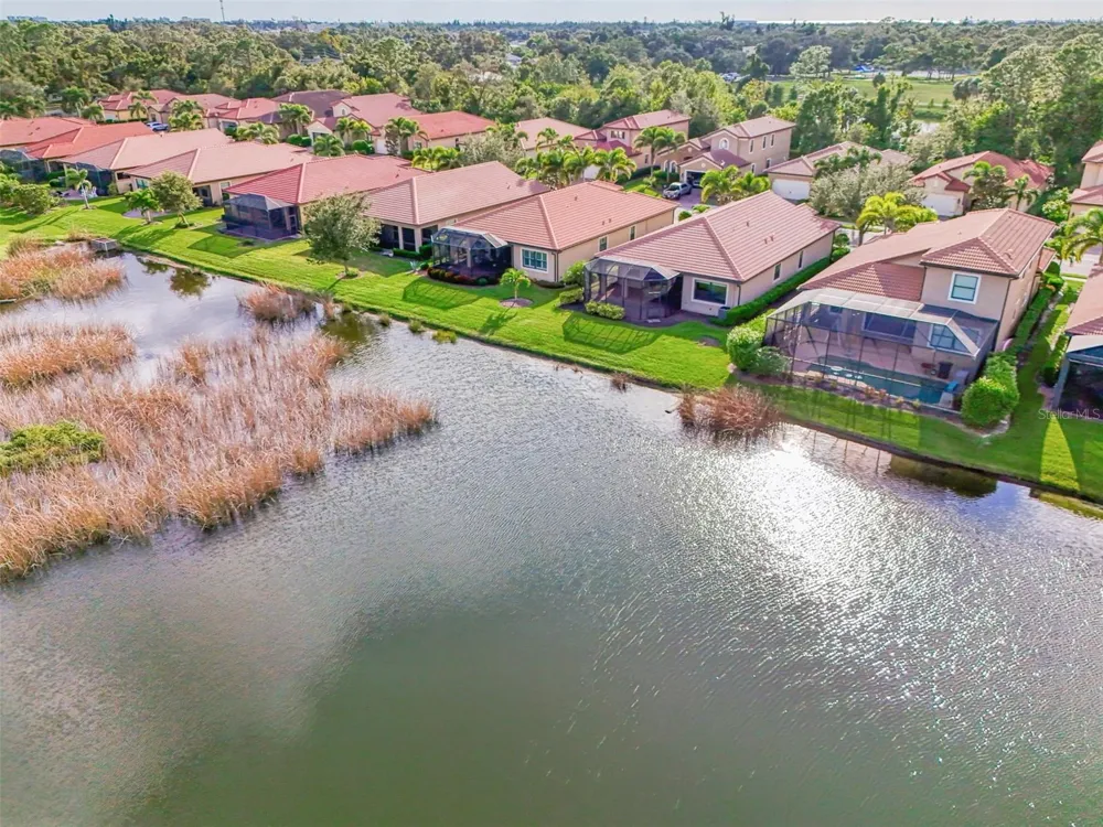 1050 BLUFFWOOD DRIVE Nokomis, FL 34275