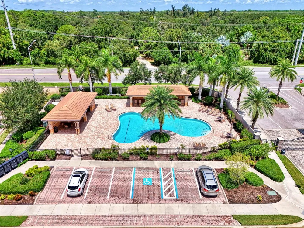 1050 BLUFFWOOD DRIVE Nokomis, FL 34275