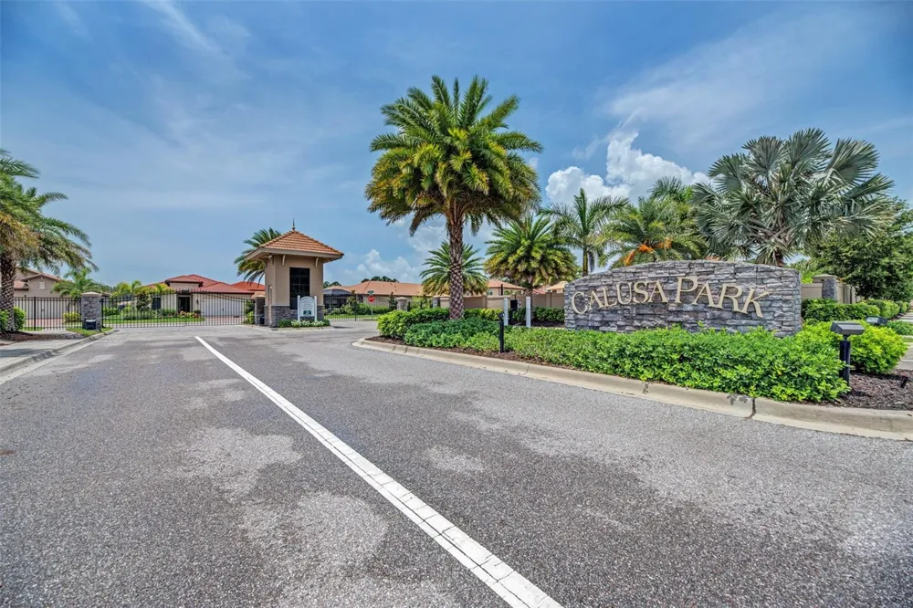 1050 BLUFFWOOD DRIVE Nokomis, FL 34275