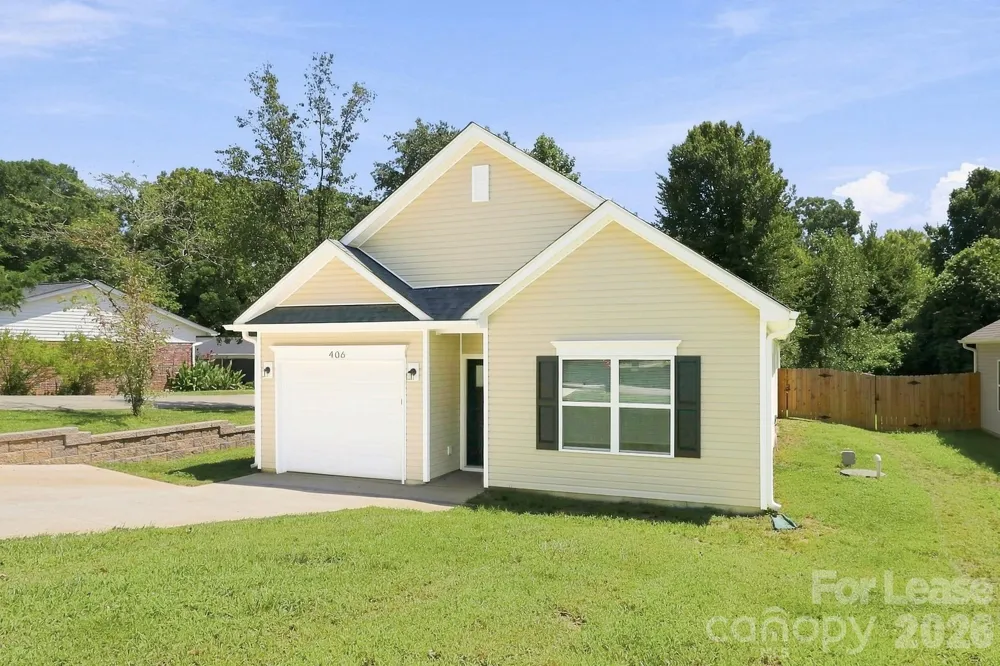 406 Killian Avenue Mount Holly, NC 28120