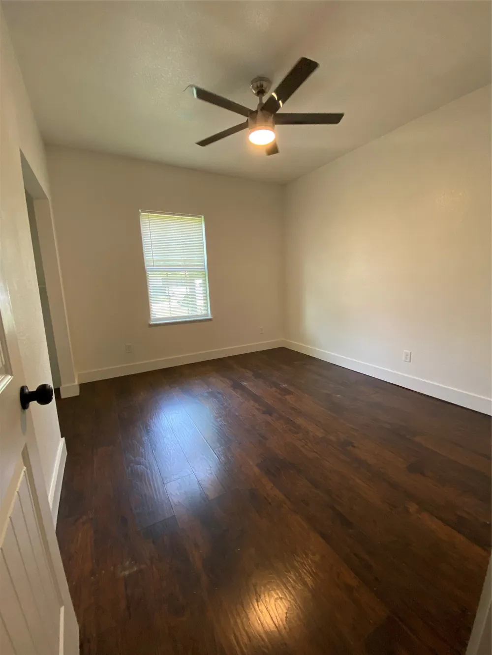 134 W Cober Drive Grand Prairie, TX 75051