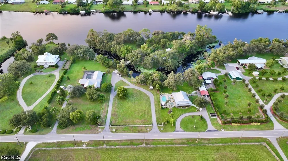 Fort Denaud Road Labelle, FL 33935