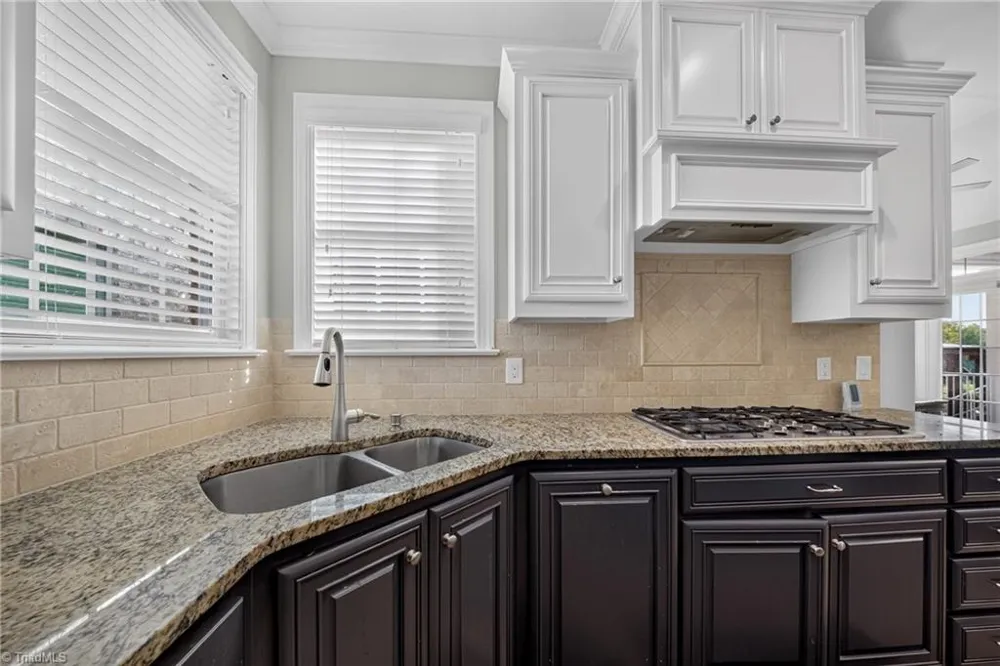4329 Griffins Gate Lane Greensboro, NC 27407