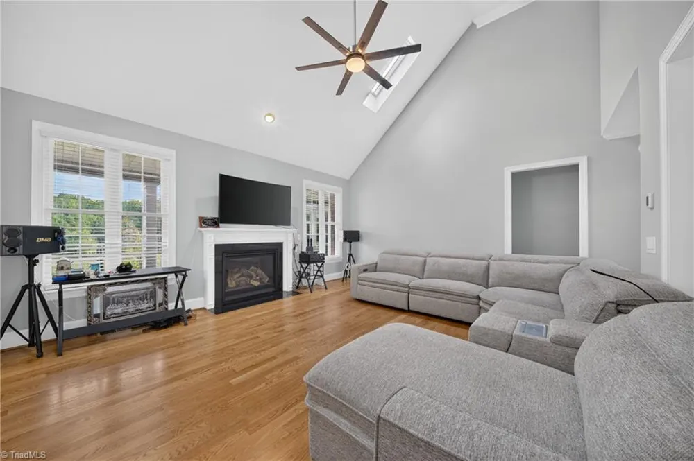 4329 Griffins Gate Lane Greensboro, NC 27407