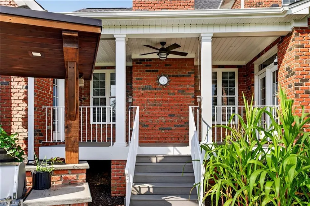 4329 Griffins Gate Lane Greensboro, NC 27407