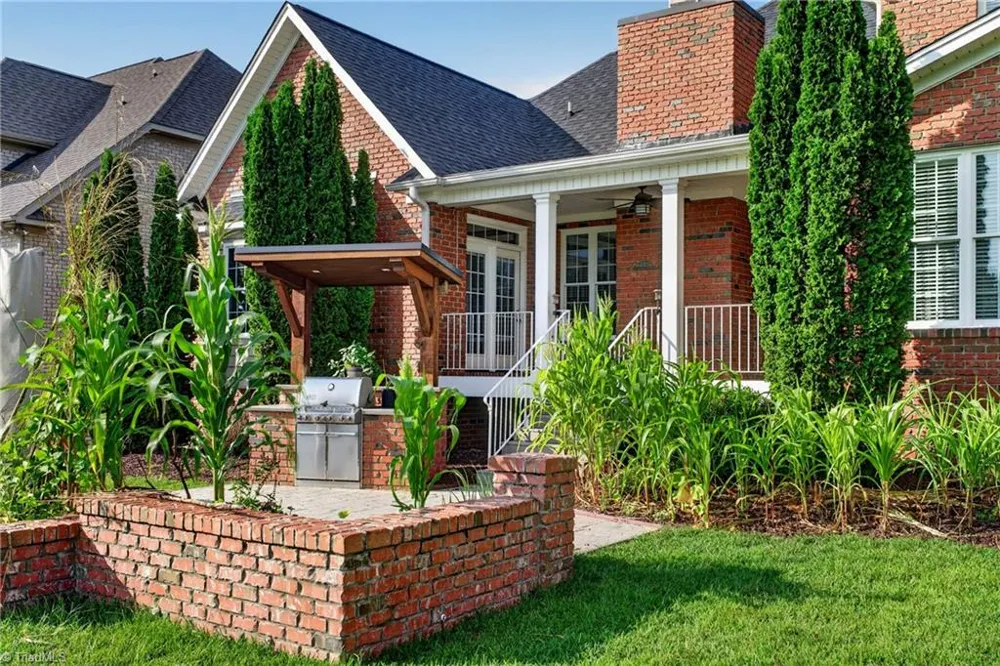4329 Griffins Gate Lane Greensboro, NC 27407