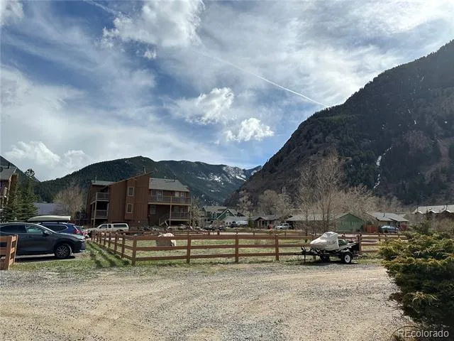 335 15th Street Georgetown, CO 80444