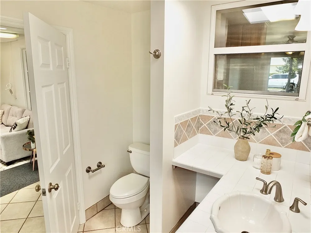 3502 E Allington Street Long Beach, CA 90805