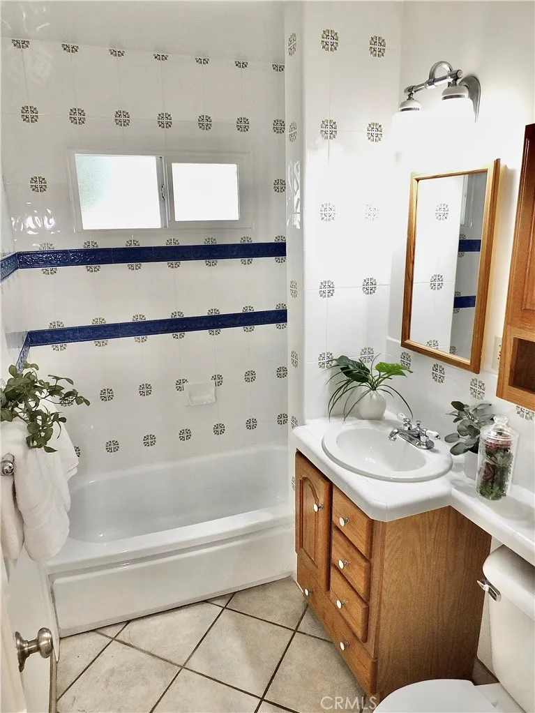3502 E Allington Street Long Beach, CA 90805